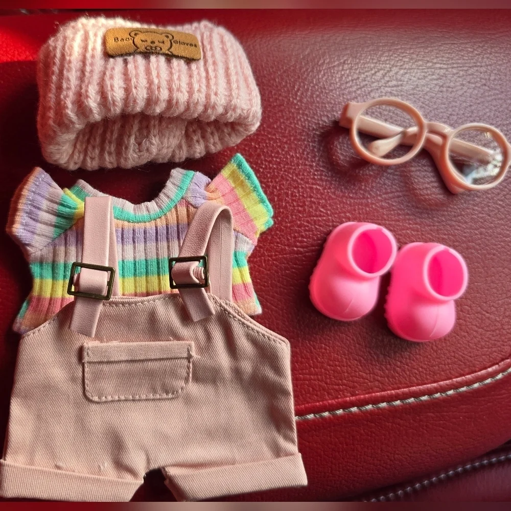 Labubu Outfit Set with Accessories